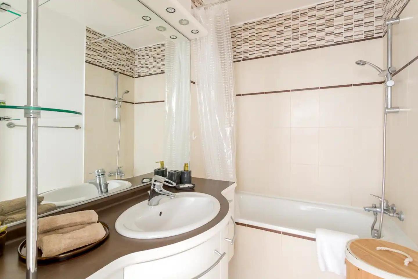 8P - 3Br Le Marais Spacious - Central - Historic Apt Paris Dış mekan fotoğraf